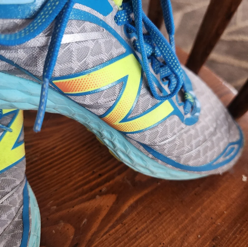 New Balance Teal and Yellow Athletic Running Sneakers
